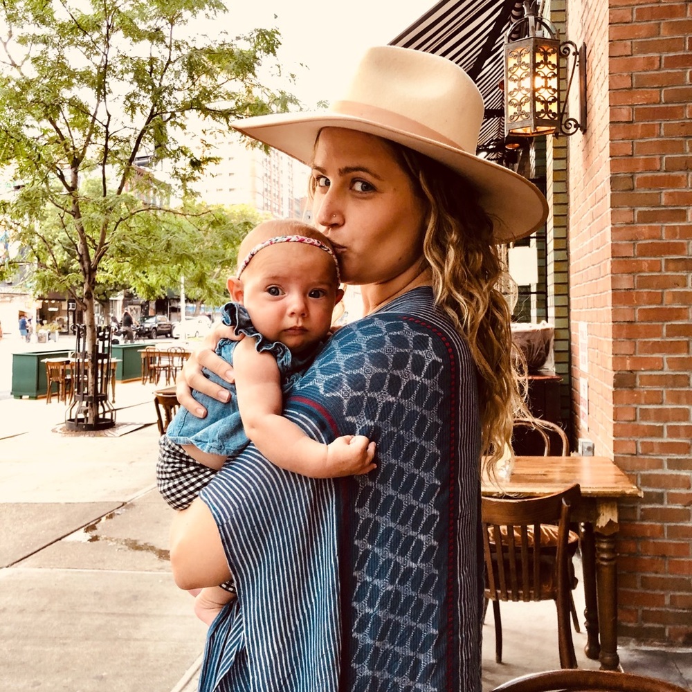 Meet your Posher, Melissa